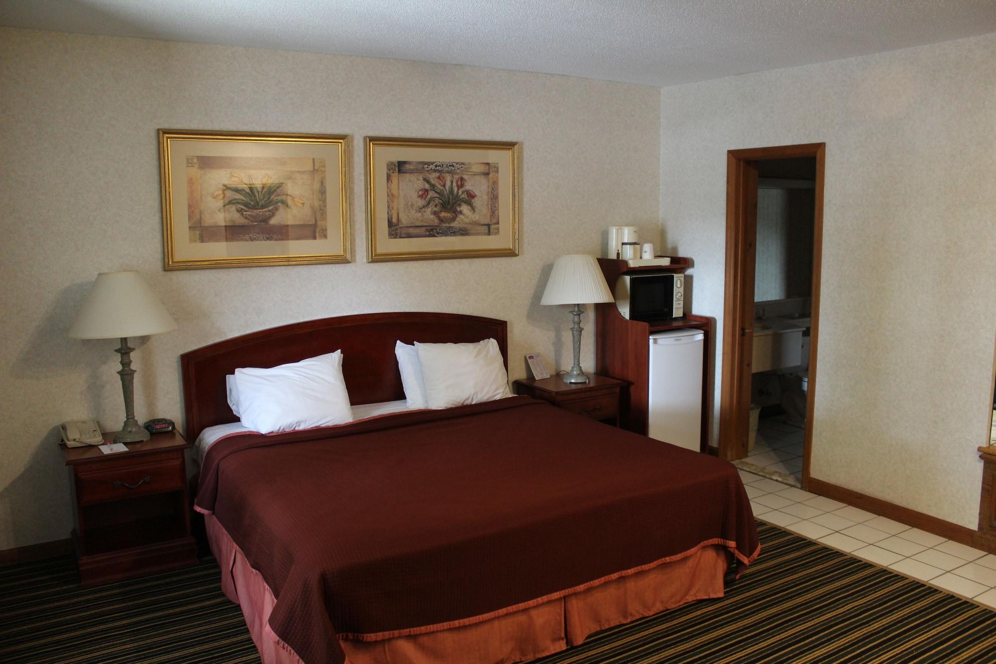 Hotel Howard Johnson By Wyndham Lenox Exterior foto